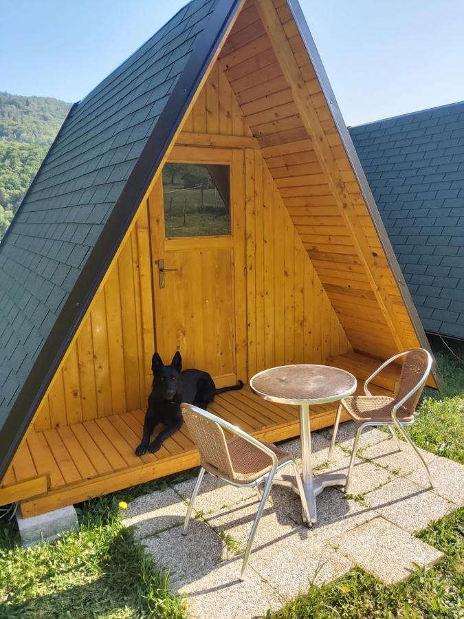 Готель Glamping Hiske Petrin Толмин Екстер'єр фото