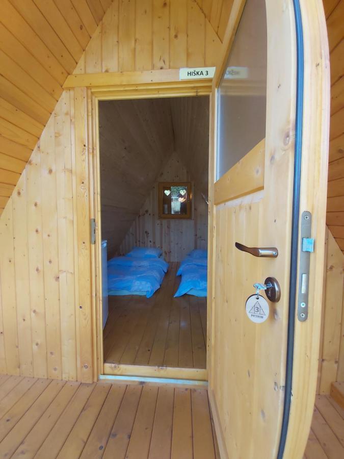 Готель Glamping Hiske Petrin Толмин Екстер'єр фото