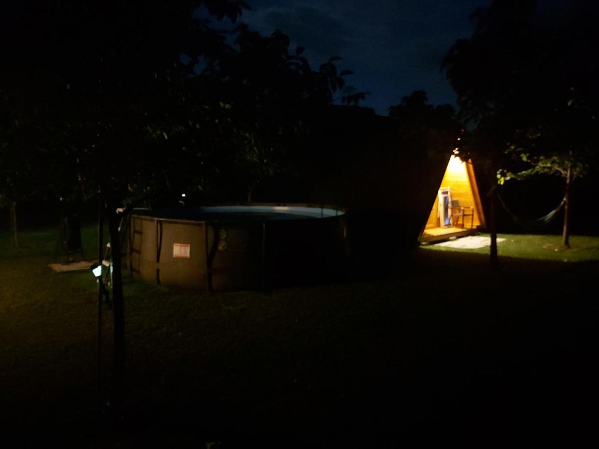 Готель Glamping Hiske Petrin Толмин Екстер'єр фото