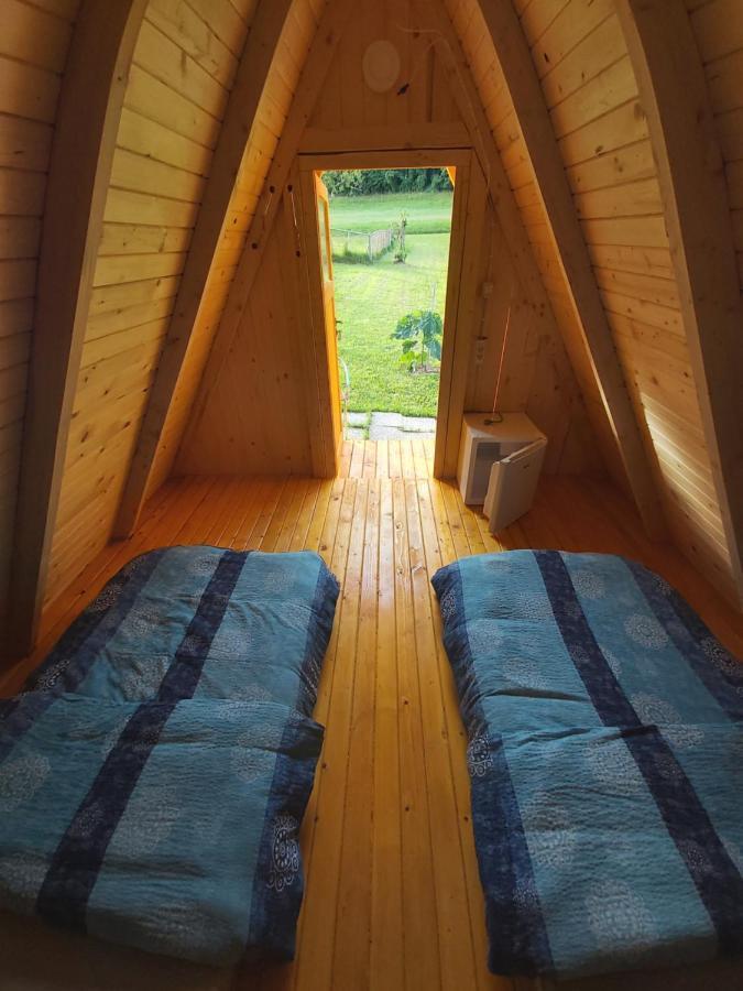 Готель Glamping Hiske Petrin Толмин Екстер'єр фото