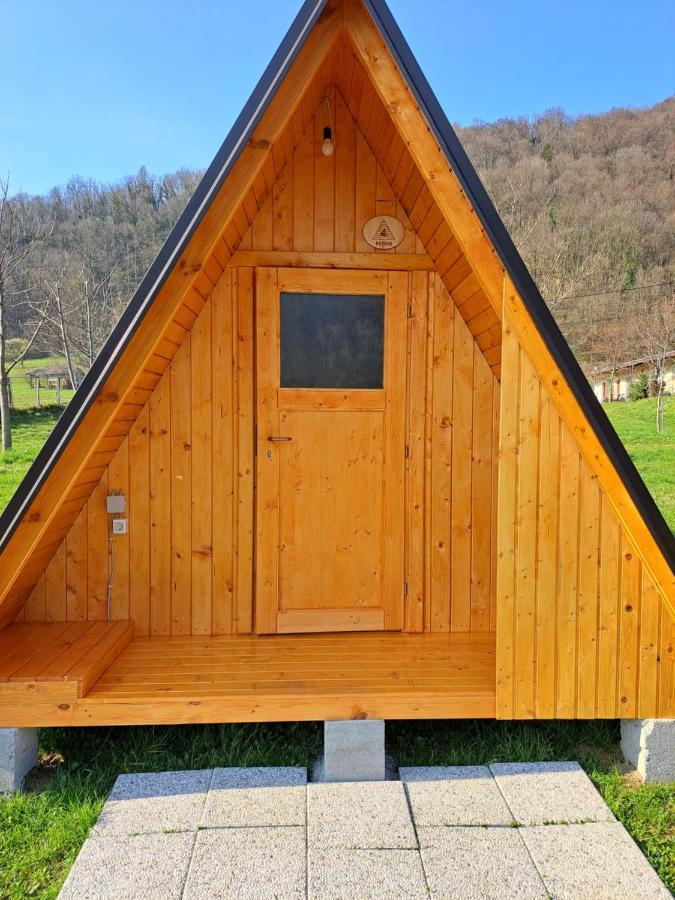 Готель Glamping Hiske Petrin Толмин Екстер'єр фото