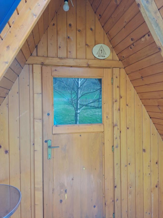 Готель Glamping Hiske Petrin Толмин Екстер'єр фото